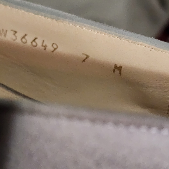 STUART WEITZMAN Slipknot Suede Leather Loafer Dovetail Suede Blue, size 7M - Picture 4 of 7